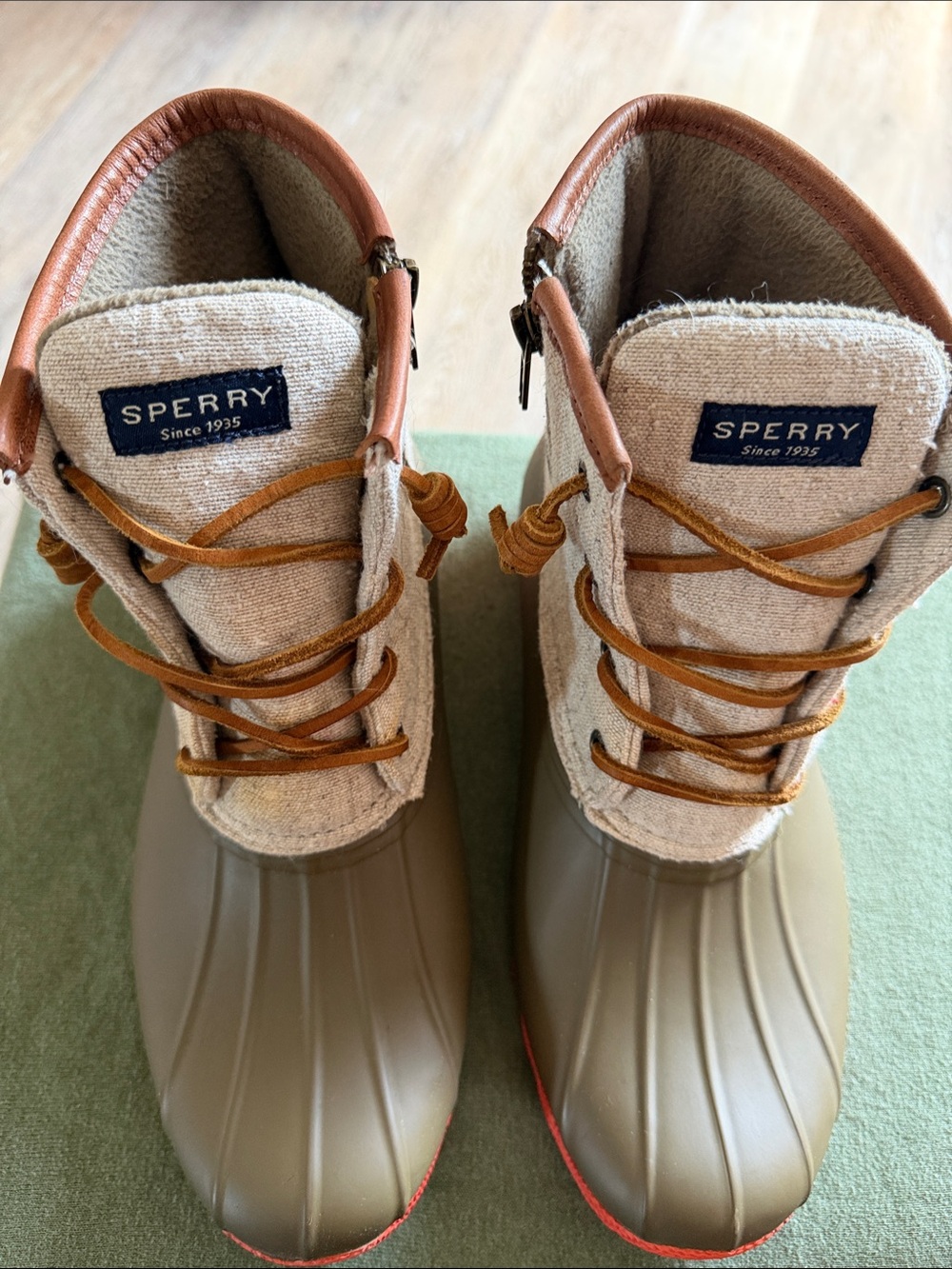 Sperry Saltwater Women’s Duck Boots Tan Canvas Brown Rubber Side Zip